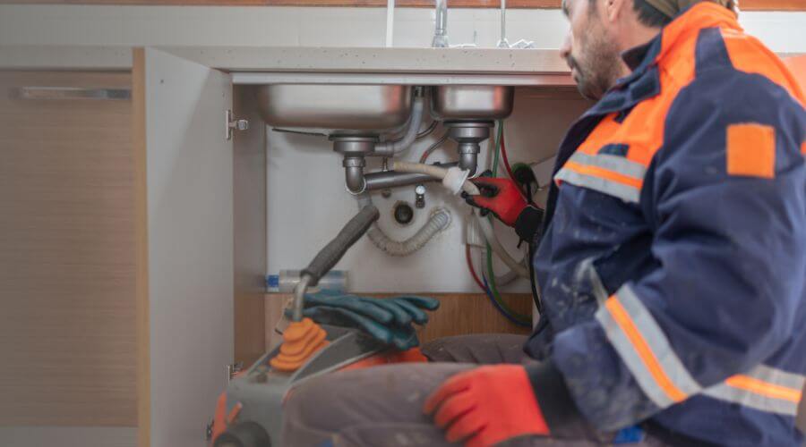 Local tankless water heater installation in Saint Johns, MI